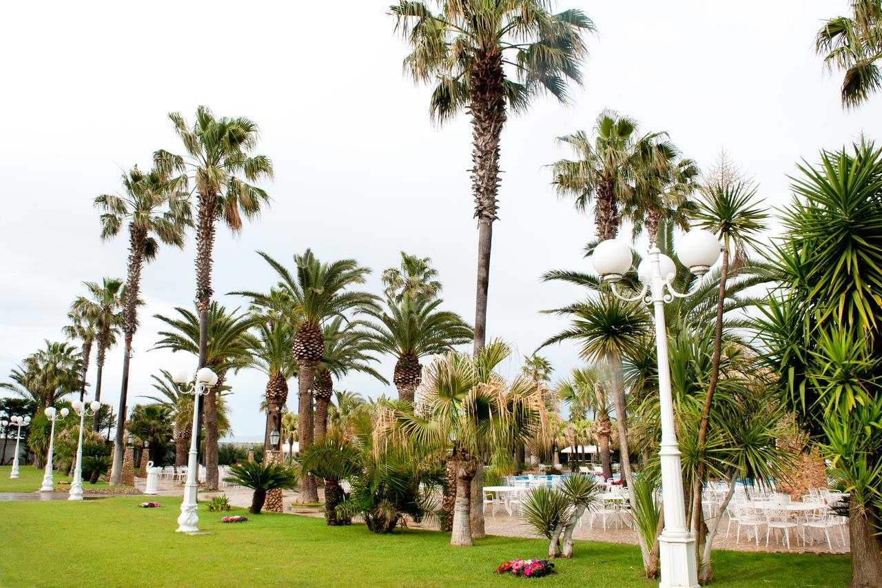 Hotel Parco Dei Principi Foggia Bagian luar foto